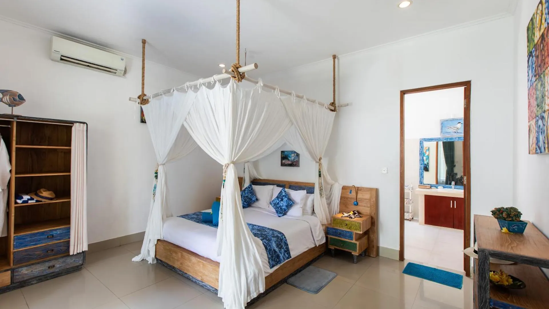 Masbro Art Villas Seminyak   Seminyak (Bali)